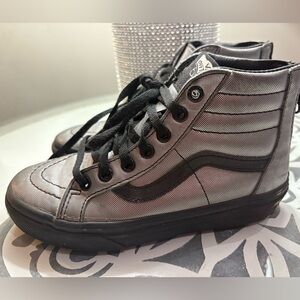 Vans High-Top Sneakers Sz 13 Kids Metallic Hearts Gray & Black